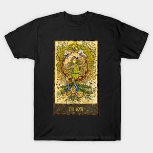 The Fool. Magic Gate Tarot Card Design. T-Shirt